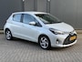 Toyota Yaris 1.5 Hybrid Trend / Achteruitrijcamera / Cruise Control / Navigatie / Bluetooth / Airco / NAP Logisch