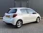 Toyota Yaris 1.5 Hybrid Trend / Achteruitrijcamera / Cruise Control / Navigatie / Bluetooth / Airco / NAP Logisch