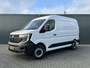 Renault Master T35 2.0 dCi 130 PK / L2H2 / NIEUW !! BPM VRIJ / CAMERA / CRUISE / AIRCO / APPLE CARPLAY / ANDROID AUTO