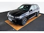 BMW X3 xDrive30e High Executive M Sport - Trekhaak - Parking/Driving Assistant - Elektrisch verwarmde voorstoelen - Stuurwielrand verwarmd - Ambiance verlichting - Adaptieve LED koplampen - Hifi -