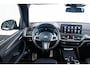 BMW X3 xDrive30e High Executive M Sport - Trekhaak - Parking/Driving Assistant - Elektrisch verwarmde voorstoelen - Stuurwielrand verwarmd - Ambiance verlichting - Adaptieve LED koplampen - Hifi -