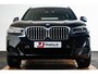 BMW X3 xDrive30e High Executive M Sport - Trekhaak - Parking/Driving Assistant - Elektrisch verwarmde voorstoelen - Stuurwielrand verwarmd - Ambiance verlichting - Adaptieve LED koplampen - Hifi -