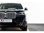 BMW X3 xDrive30e High Executive M Sport - Trekhaak - Parking/Driving Assistant - Elektrisch verwarmde voorstoelen - Stuurwielrand verwarmd - Ambiance verlichting - Adaptieve LED koplampen - Hifi -