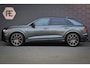 Audi Q8 55 TFSI e quattro | ADAPTIVE CRUISE | SOFTCLOSE | STOELVERWARMING | STUURVERWARMING | ELEKTRISCHE STOELEN | 360 CAMERA | SPORTSTOELEN | ELEKTRISCHE ACHTERKLEP |