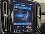 Volvo XC40 Recharge P8 AWD R-Design | Stoel en Stuurverwarming | Donker Glas | 94% SOH | Parkeercamera | 20" | Exterieur Styling Kit |
