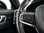 Volvo XC40 Recharge P8 AWD R-Design | Panoramadak | 360° camera | Harman Kardon | Stoel- en Stuurverwarming | Trekhaak