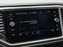 Volkswagen T-Roc 1.5TSI/150PK DSG Style Business · Navigatie · Stoelverwarming · Apple/Android