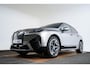 BMW iX xDrive40 Business Edition Plus 77 kWh Sportpakket - Trekhaak - Panoramadak - Multifunctionele stoelen - Warmte Comfortpakket Voor/Achter - Bowers & Wilkins - Parking/Driving Professional - Soft Close -