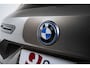 BMW iX xDrive40 Business Edition Plus 77 kWh Sportpakket - Trekhaak - Panoramadak - Multifunctionele stoelen - Warmte Comfortpakket Voor/Achter - Bowers & Wilkins - Parking/Driving Professional - Soft Close -