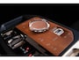 BMW iX xDrive40 Business Edition Plus 77 kWh Sportpakket - Trekhaak - Panoramadak - Multifunctionele stoelen - Warmte Comfortpakket Voor/Achter - Bowers & Wilkins - Parking/Driving Professional - Soft Close -