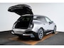 BMW iX xDrive40 Business Edition Plus 77 kWh Sportpakket - Trekhaak - Panoramadak - Multifunctionele stoelen - Warmte Comfortpakket Voor/Achter - Bowers & Wilkins - Parking/Driving Professional - Soft Close -
