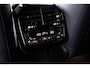 BMW iX xDrive40 Business Edition Plus 77 kWh Sportpakket - Trekhaak - Panoramadak - Multifunctionele stoelen - Warmte Comfortpakket Voor/Achter - Bowers & Wilkins - Parking/Driving Professional - Soft Close -