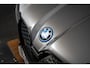 BMW iX xDrive40 Business Edition Plus 77 kWh Sportpakket - Trekhaak - Panoramadak - Multifunctionele stoelen - Warmte Comfortpakket Voor/Achter - Bowers & Wilkins - Parking/Driving Professional - Soft Close -