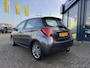 Toyota Yaris 1.5 Hybrid Dynamic AUTOMAAT | HYbrid | Camera | Navi | LMV | 100% dealer ond. | 12 mnd garantie en beurt incl.
