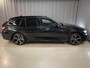 BMW 3-Serie Touring 330e xDrive M Sport 18"/Panoramadak/Trekhaak/Dodehoek/Keyless/Head-up/Laser LED/Camera/HiFi/Stoelverwarming