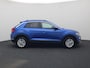 Volkswagen T-Roc 1.0TSI/115PK Style · Navigatie · Apple/Android Car Play · Parkeersensoren