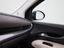 Fiat 500C 500e 42 kWh La Prima AUTOMAAT | LEDER | ADAPTIEVE CRUISE | CAMERA | NAVIGATIE | WINTERPAKKET | LMV | CLIMA |