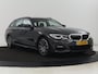 BMW 3-Serie 330e M Sport | Leder | Stoelverwarming | Carplay | Sportstoelen | Laserlicht | Live Cockpit | Sfeerverlichting | Navigatie | Parkeerhulp | Climate control | Bluetooth | Cruise control