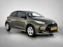 Toyota Yaris 1.5 Hybrid 130 Executive | Lederen bekleding | Draadloos laden |