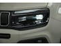 Jeep Avenger 1.2 e-Hybrid Summit | Lederen bekleding | Schuifdak | El. Achterklep | Privacy Glass | Camera | Climate Control | El. Stoelverstelling |