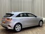 Kia Ceed 1.0 T-GDi DynamicLine *Org.NL!* Facelift / Eerste Eigenaar / Camera / Carplay / Cruise / Navigatie / PDC / ECC Clima / 16'' LMV