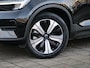 Volvo XC40 Recharge Core 69 Kwh 232 Pk Navigatie / Apple Carplay / DAB / Camera