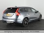 Volvo V60 2.0 T3 POLAR+DYNAMIC BLACKLINE-R GARANTIE 10-2028* LEDER +STOELVERWARMING. PDC.AFNEEMBARE TREKHAAK.GOED ONDERHOUDEN