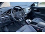 Kia e-Niro DynamicLine 64 kWh Stoel-en-Stuurverwarming | 3-fase | Achteruitrijcamera | Navigatie | Apple CarPlay & Android Auto