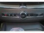 Volvo XC60 T6 Recharge AWD Ultra Black Edition - Panorama/schuifdak - IntelliSafe Assist & Surround - 360º Camera - Harman/Kardon audio - Adaptieve LED koplampen - Verwarmde voorstoelen, stuur & achterbank - Parkeersensoren voor & achter - Elektr. bedienb. voorstoelen met geheugen - Head up display - Draadloze tel. lader - 21' LMV