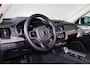 Volvo XC90 T8 Recharge AWD Ultra Dark - Luchtvering - Panorama/schuifdak - IntelliSafe Assist & Surround - 360º Camera - Bowers & Wilkins audio - Verwarmde voorstoelen, stuur & achterbank - Parkeersensoren voor & achter - Elektr. bedienb. voorstoelen met geheugen - Geventileerde voorstoelen - Head up display - Draadloze tel. lader - Extra getint glas - Elektr. inklapbare trekhaak - 22' LMV