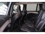 Volvo XC90 T8 Recharge AWD Ultra Dark - Luchtvering - Panorama/schuifdak - IntelliSafe Assist & Surround - 360º Camera - Bowers & Wilkins audio - Verwarmde voorstoelen, stuur & achterbank - Parkeersensoren voor & achter - Elektr. bedienb. voorstoelen met geheugen - Geventileerde voorstoelen - Head up display - Draadloze tel. lader - Extra getint glas - Elektr. inklapbare trekhaak - 22' LMV
