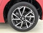 Toyota Yaris 1.5 Hybrid Style | Stoelverwarming | Lederen bekleding |