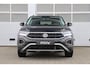 Volkswagen T-Roc 1.0 TSI 115pk Life Edition | Navigatie | PDC | Stoelverwarming | Android Auto/Apple Carplay