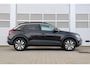 Volkswagen T-Roc 1.0 TSI 115pk Life Edition | Navigatie | PDC | Stoelverwarming | Android Auto/Apple Carplay