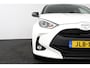 Toyota Yaris 1.5 Hybrid 115 Active /Bi-Tone | Apple Carplay/Android Auto | Zwart dak | Mistlampen voor |