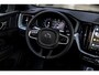 Volvo XC60 T8 Ultra Black Edition AWD | HuD | 360 cam | Trekhaak | H&K |