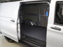 Mercedes-Benz Vito 119 CDI Aut. | XL L3 | Select | EDITION | Luchtvering | Distronic Plus | Spiegelpakket | Stoelverwarming | Dodehoekassistent | Climate Control | Parkeerpakket | Comfortstoelen | Afneembare trekhaak | Lichtmetalen Velgen |
