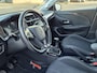 Opel Corsa 1.2 100PK | Elegance | Airco | Parkersensoren V + A | Achteruitrijcamera | Cruise control | 16 inch LMV | Armsteun voor | Achteruitrijcamera | Airco | Connected services