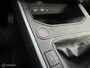 SEAT Arona 1.0 TSI Style Business Intense |CarPlay | NL-Auto | Clima | Camera | Sensoren V&A | All seasons | Dealer-staat |