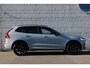 Volvo XC60 2.0 T6 Plug-in hybrid AWD Plus Black Edition | Nappa leder Open Grid | Panoramadak | Visual Park Assist | 6,4 kw Boordlader | Luchtvering | Premium Pack | Preconditioning | Getinte ramen | Headup | Full Led | Driver Assistance | Driver Awareness | 21 Inch | Premium Audio by Harman Kardon | Google Maps | Google Assistant | Blis | Elektrische achterklep | Verwarmbaar stuurwiel | Keyless | Elektrisch verstelbare voorstoelen met geheugen | Stoelverwarming voor en achter
