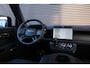 Land Rover Defender 110 2.0 P300e 110 X-Dynamic SE | HNP € 112.067,- | 6-Persoons |  Trekhaak | Cold Clima