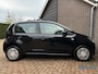 Volkswagen Up! 1.0 move up! BlueMotion | Navigatie | Airco | 5-deurs | Dealer onderhouden