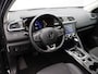 Renault Kadjar TCe 140pk Intens | Automaat | Trekhaak | Stoelverwarming | Climate Control | Navigatie | Trekhaak |