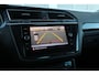 Volkswagen Tiguan 1.5 TSI 150pk DSG ACT Highline | Trekhaak | Panoramadak | Stoelverwarming | Camera | Navigatie