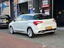 Citroën DS5 2.0 Hybrid4 Business Aut Navi Clima Camera PDC