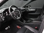 Volvo XC40 Recharge P8 AWD R-Design | LEDER | MEMORY | PANO-DAK | TREKHAAK | H&K | 360° CAMERA | STOEL/STUURVERW. | APPLE CARPLAY |