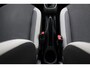 Toyota Aygo 1.0 VVT-i x-joy Limited Automaat | Lichtmetalen Velgen | Automatische Airco | Privacy Glas | Achteruitrijcamera |