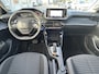 Peugeot 208 Style 1.2 PureTech 100PK EAT8 Automaat Navigatie, Parkeerhulp, Apple Carplay/Android Auto, Stoelverwarming