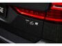 Volvo V60 2.0 T6 Plug-in hybrid AWD Plus Dark | Harman Kardon Audio | Trekhaak | Stoel- / Stuurverwarming Voor + Achter | 360 Camera | Adaptive Cruise | Google | Carplay | Dodehoekdetectie