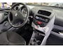 Peugeot 107 1.0-12V XR APK